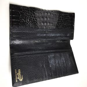 ワニ革財布