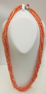 本珊瑚ネックレス