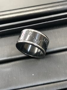 GUCCI グッチ 指輪 GGアイコンリング  ブラック
