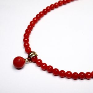 K18天然血赤本珊瑚ネックレス