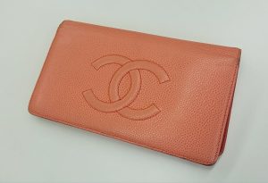 CHANEL  二つ折り 長財布