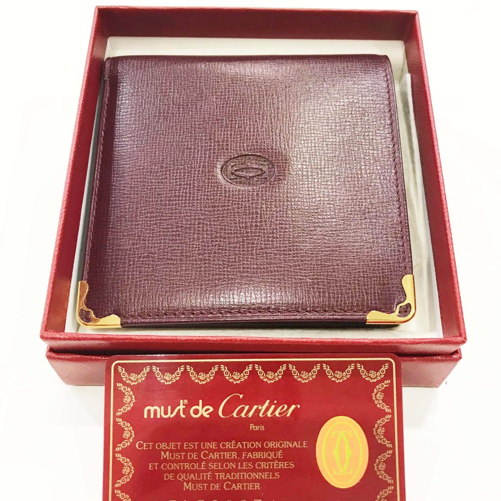 小銭入れ無しCartier 二つ折り財布