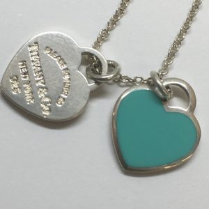 Tiffany & Co. ミニダブルハートタグペンダント