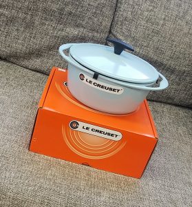 ルクルーゼ ココット ロンド 22ｃｍ 　サテンブルー 両手鍋