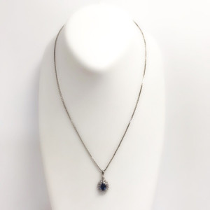 Pt900サファイヤプチネックレス