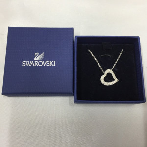 SWAROVSKI/スワロフスキーネックレス