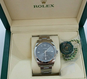 ロレックス オイスターパーペチュアル 114300