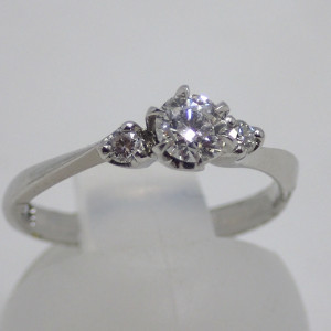 Pt950ダイヤモンドリング 0.259ct