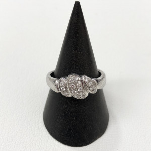Pt900 0.28ct メレダイヤ リング