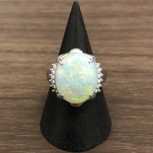 Pt900 5.02ctオパール メレダイヤ リング