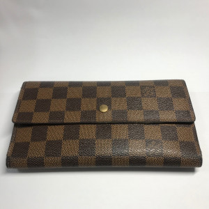 ルイ・ヴィトン ダミエ長財布