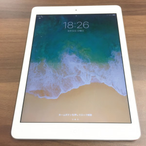 iPad 本体