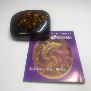 琥珀 ブローチ