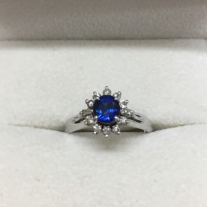 Pt900 サファイア メレダイヤ付き リング 0.84ct 0.24ct