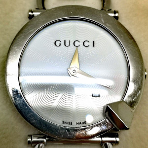 GUCCI 腕時計  122.5 キオド