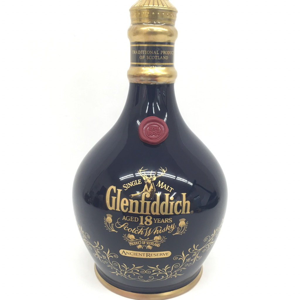 Glenfiddich（グレンフィディック） 700ml 青陶器ボトル