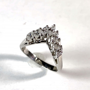 Pt900 マーキスカット(0.71ct)リング