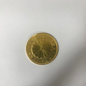 天皇陛下御在位60年記念 10万円金貨