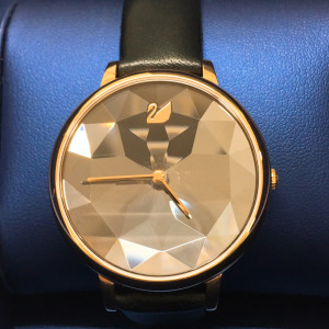 SWAROVSKI CRYSTAL LAKE ウォッチ