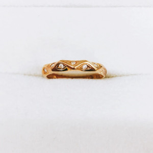 K18 メレダイヤ付 リング 0.06ct