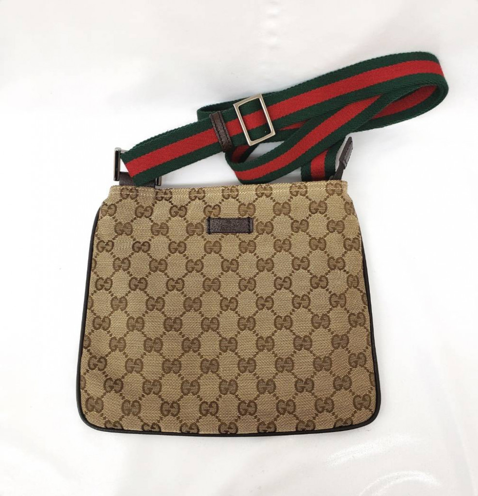 GUCCI (グッチ) ショルダーバッグ ベージュ GG