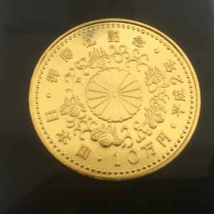 天皇陛下御即位記念 記念硬貨 平成2年 10万円金貨 K24