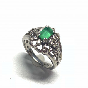 Pt850 エメラルド(0.53ct)メレダイヤ(0.25ct)リング