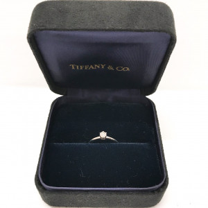Pt950ティファニー一粒ダイヤリング 0.22ct