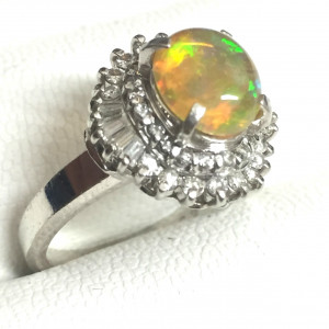 Pt900リングオパール&メレダイヤモンド