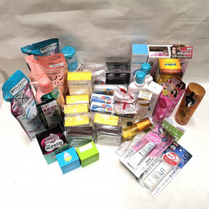 生活用品おまとめ 未使用 ボディソープ シャンプー リンス 石鹸 ボディクリーム