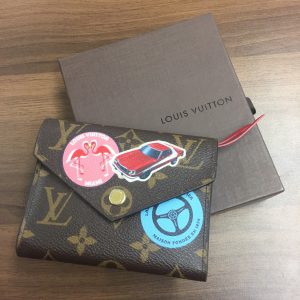ルイヴィトン財布ヴィクトリーヌ