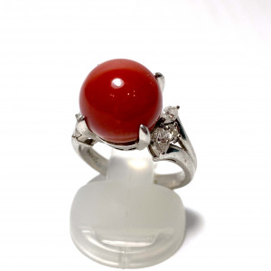 Pt900 赤珊瑚（11.7mm）メレダイヤ （0.5ct）リング