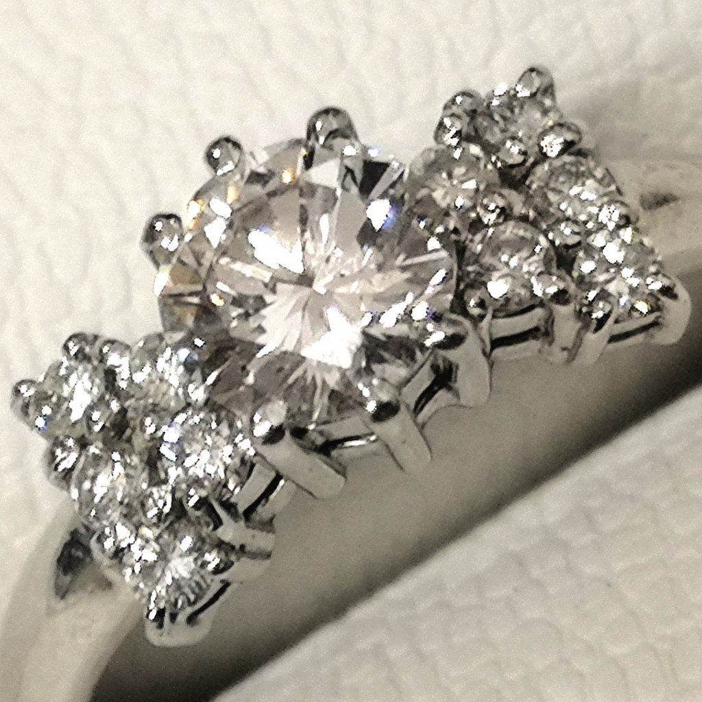 Pt900 ダイヤモンド リング 0.83ct ジュエリー アクセサリー 装飾品 宝 