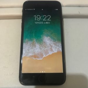 中古 iPhone8