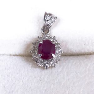 Pt900 ルビー1.29ct メレダイヤ0.56ct付ネックレストップ