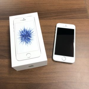 iPhoneSE 32GBソフトバンク