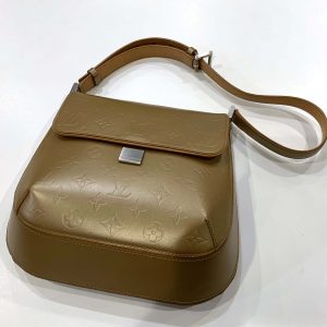 Louis Vuitto ウェブスターストリート