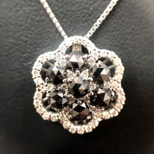 k18WG 1.15ct 0.33ct ダイヤモンド ネックレス
