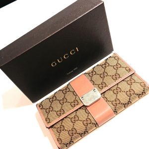 GUCCI 二つ折り長財布