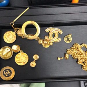 シャネルのイヤリング・ピアス、アクセサリー