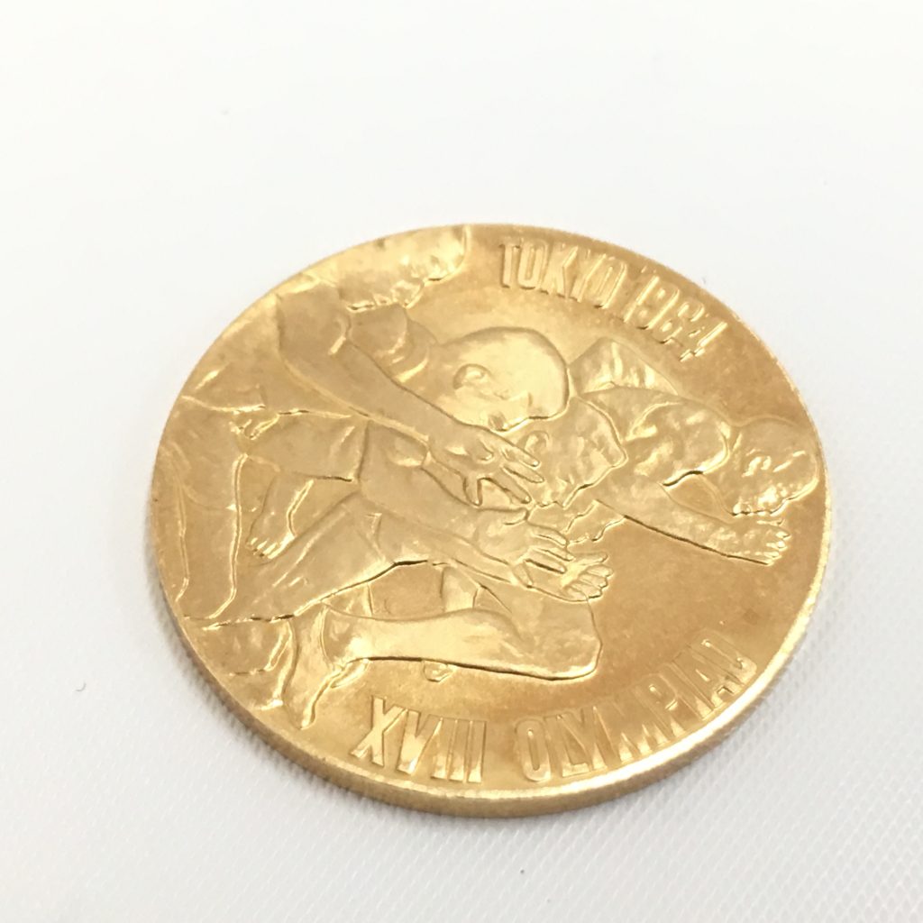 1964年 東京オリンピック K18（18金） 記念メダル の買取実績 | 買取