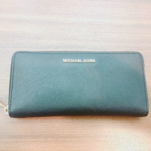 MICHAEL KORS(マイケルコース)長財布
