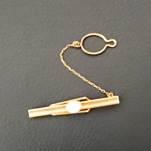K18 ネクタイピン