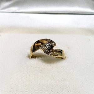 K18　ダイヤモンド付リング