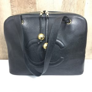 シャネル、キャビアスキントートバッグ