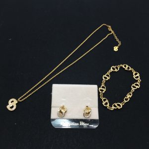 クリスチャンディオール　アクセサリー