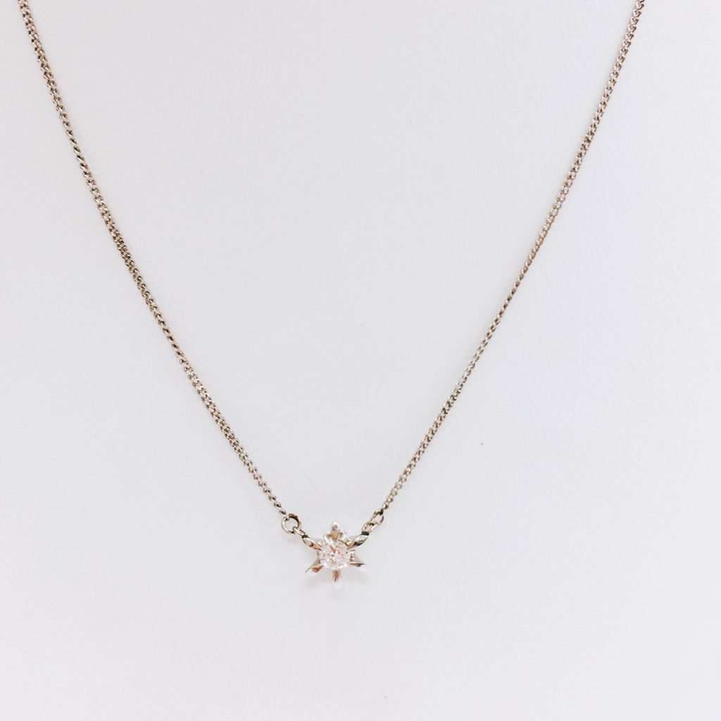 Pt850 ダイヤモンド0.15ct ネックレス