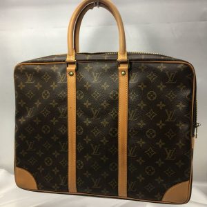 LOUIS VUITTON　ポルトドキュマン