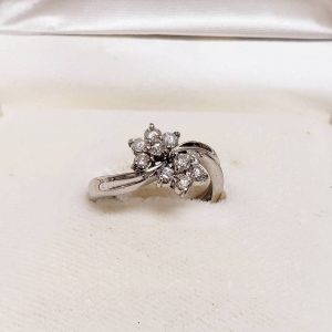 Pt900　ダイヤ付きリング