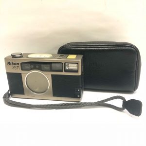 Nikon 35Ti カメラ